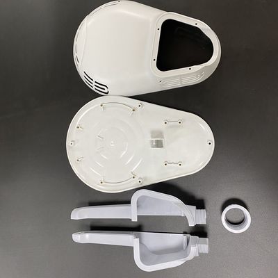Op maat gemaakte plastic spuitgietonderdelen voor verschillende toepassingen met ISO9001:2015-certificering