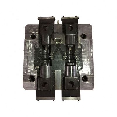 Hot Runner/Cold Runner Aluminium Die Casting Mold met Aangepaste Afmetingen en 1 tot 128 Caviteiten