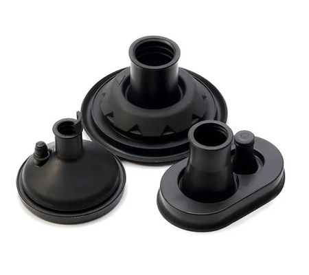 Op maat gemaakte gegoten rubberen onderdelen met P20 718 738 NAK80 S136 vormmateriaal