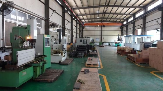 Custom Parts Maker Plastic Injection Molding Rubber Silicon Mold Die Casting Molded Parts voor Custom Household Product