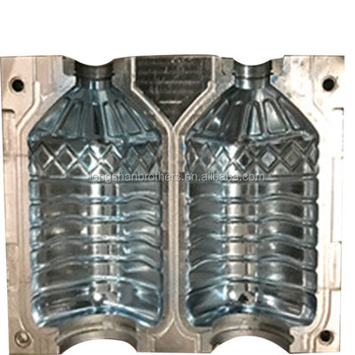 Precision Blow Molding Mold voor plastic flessen 250000-300000 shot