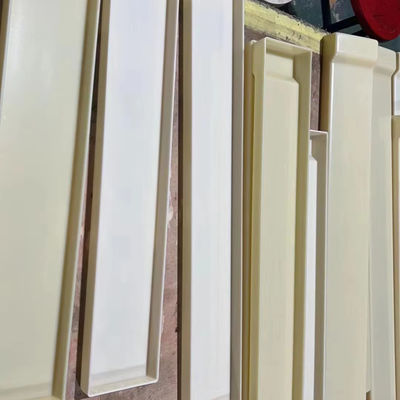 Grote vacuümvormige watertank van polycarbonaatmateriaal met aangepast logo aanvaardbaar