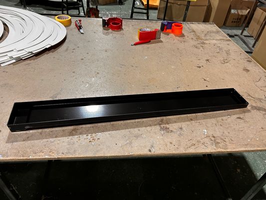 Grote vacuümvormige watertank van polycarbonaatmateriaal met aangepast logo aanvaardbaar