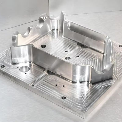 High Durability Plastic Injection Mould for  Parts met P20/718/738/NAK80/S136 staal en gepolijst aluminium oppervlak