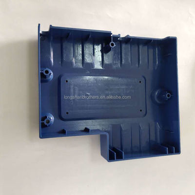 Op maat gemaakte injectievormmachine voor kunststofonderdelen met een enkele holte en P20/718/738/NAK80/S136/2738/2316 vormmateriaal