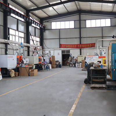 Op maat gemaakte huishoudelijke productmal ISO9001 Gecertificeerde plastic spuitgietonderdelen