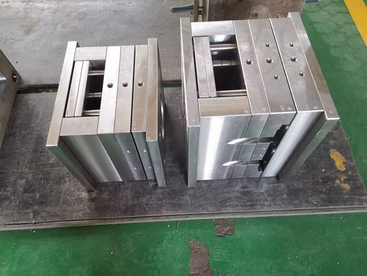 Op maat gemaakte gietgietmachines voor kunststof