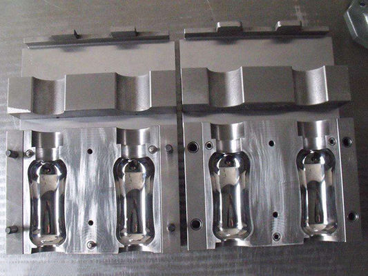 Hoogglanzend polijstoppervlak Afwerking Blow Mold voor huishoudelijke producten Op maat gemaakte plastic vorm ABS/PP/PS/PE/PVC/PA6/PA66