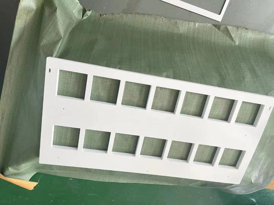 Op maat gemaakte snijdienst voor ABS/acryl/PP/PET/polycarbonaat/HDPE-kunststofplaten