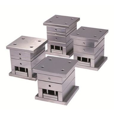 Gepersonaliseerde kleuren Plastic Blow Molding Mold voor ontwerp en aanpassing van plastic producten
